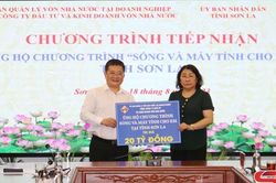 Tiếp nhận ủng hộ Chương trình 'Sóng và máy tính cho em'