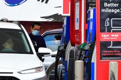 Giá dầu sẽ dao dộng trong khoảng 75-90 USD trong những tháng tới