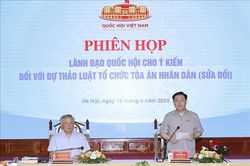 Tòa án là trung tâm, xét xử là trọng tâm, tranh tụng là đột phá