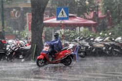 Thanh Hóa: Ngày nắng nóng, chiều tối và đêm khả năng xảy ra mưa