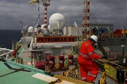 Petrobras cùng đối tác Nhật Bản làm dự án thu hồi carbon tại các giàn khoan ngoài khơi