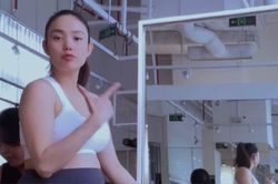 Bất chấp bụng bầu vượt mặt, Minh Hằng vẫn giữ một thói quen thời con gái