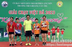 Hơn 500 vận động viên tham gia giải chạy Việt dã 'Kết nối yêu thương'
