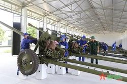 Xây dựng đội ngũ cán bộ công đoàn ngang tầm nhiệm vụ
