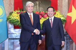 Việt Nam và Kazakhstan đặt mục tiêu sớm đạt 1,5 tỷ USD kim ngạch thương mại hai chiều