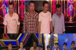Bắt quả tang cô gái và nhóm nam giới bên 'đĩa ma túy' trong quán karaoke lúc nửa đêm