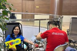 Cán bộ Bảo Việt hiến 2.800 đơn vị máu trong chương trình hiến máu tình nguyện 'Bảo Việt - Vì những niềm tin của bạn'