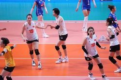 Đội tuyển Việt Nam 1 và 2 giành chiến thắng kịch tính