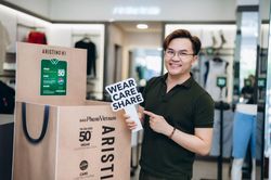 Tặng quần áo, lan tỏa yêu thương