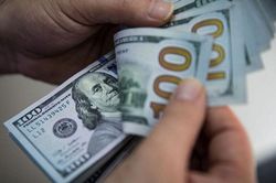 Tỷ giá ngày 22/8: Tỷ giá đồng đôla Mỹ, Euro và bảng Anh tăng nhẹ