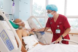 Cứu sống bệnh nhân nguy kịch do chấn thương vỡ đa tạng