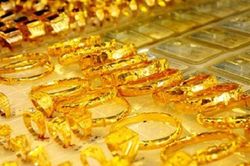 Giá vàng hôm nay 23/8: Quay đầu giảm nhẹ?