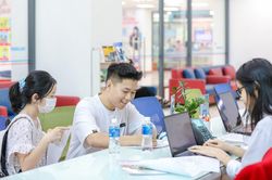Trường đại học đầu tiên tại TP.HCM công bố điểm chuẩn năm 2023
