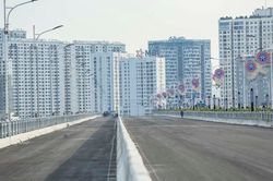 Hà Nội: Cầu Vĩnh Tuy sắp đi vào hoạt động, người dân kỳ vọng sẽ giảm thiểu ùn tắc giao thông