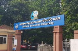 Trường Kinh tế Quốc dân công bố điểm chuẩn đại học năm 2023