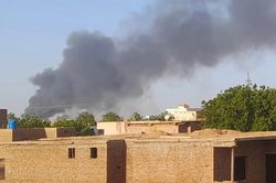 Sudan: Quân đội và RSF giao tranh dữ dội ở Khartoum