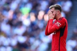 MU bất ngờ thông báo Mason Mount vắng 2 trận tiếp theo