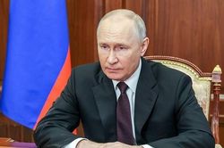 Ông Putin nói về chiến thuật của Ukraine, Moscow lại bị tấn công