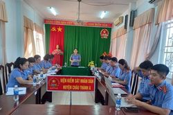 VKSND tỉnh Hậu Giang thực hiện quy chế dân chủ và số hóa hồ sơ tại các đơn vị