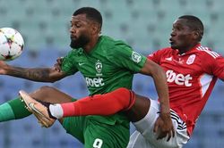 Lịch thi đấu bóng đá hôm nay 24/8: Ludogorets vs Ajax, Fernebahce vs Twente