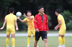 Mong muốn kỳ lạ của HLV Hoàng Anh Tuấn