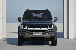Beijing BJ40 2024 giá rẻ - phiên bản 'nhái' SUV Mercedes-Benz G-Class