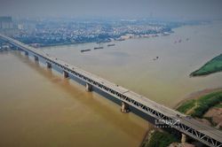 Cấm xe qua cầu Thăng Long trong 3 đêm