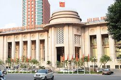Tháo gỡ khó khăn cho doanh nghiệp, NHNN ngưng thi hành một số quy định Thông tư 06