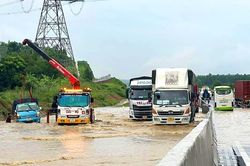 Bộ Giao thông Vận tải phải xử lý triệt để ngập cao tốc