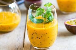 5 món sinh tố vàng tươi giúp da sáng mịn và hỗ trợ giảm cân cực tốt