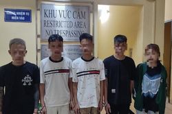 Công an Hà Nội bắt nhóm chuyên cướp tài sản của phụ nữ đi chợ sớm