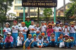 Chương trình nhà trường ngoài giờ chính khóa phải đảm bảo sự tham gia tự nguyện của học sinh