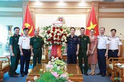Các đơn vị chúc mừng kỷ niệm 25 năm Ngày truyền thống lực lượng Cảnh sát biển Việt Nam