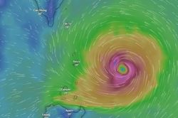 Xuất hiện bão gần Biển Đông
