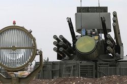 Nga chặn S-200 Ukraine tập kích lãnh thổ, 2 sân bay ở Moscow đóng cửa