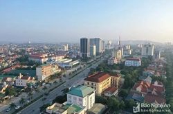 Nghệ An ngày 25/8 nắng nóng, chiều tối có mưa tại một số huyện miền núi