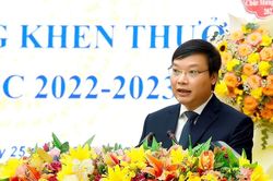 Ngành GD-ĐT Gia Lai tuyên dương, khen thưởng năm học 2022-2023