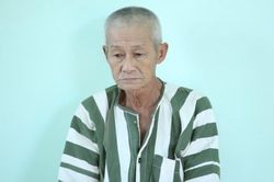 Hóng mát trên phố, bắt được tên trộm đột nhập nhà mình từ 4 tháng trước