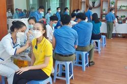 Tiêm vaccine là biện pháp phòng ngừa cúm mùa hiệu quả nhất