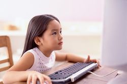 3 mối đe dọa trực tuyến với trẻ em đầu năm học