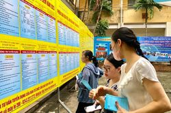 Hà Nội tuyển dụng lao động đa dạng độ tuổi, lương 5 đến 15 triệu đồng