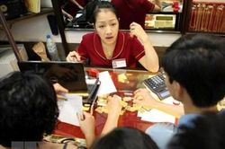 Giá vàng chiều nay (26-8): Vàng giao dịch ổn định