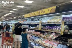 Giá xăng điều chỉnh 3 lần liên tiếp đẩy chỉ số giá tiêu dùng (CPI) tháng 8 tăng 1,75%