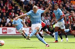 Haaland đá hỏng phạt đền, Man City tạo ra kịch bản không tưởng trước Sheffield