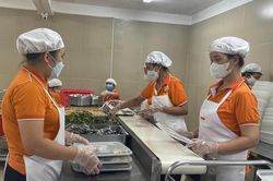 Giáo dục dinh dưỡng hợp lý, thực phẩm lành mạnh cho học sinh