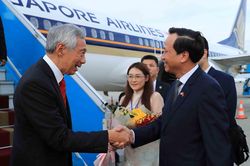 Lễ đón Thủ tướng Singapore Lý Hiển Long thăm chính thức Việt Nam