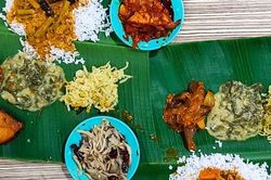 Vì sao nên sử dụng lá chuối bọc thức ăn khi đi picnic?