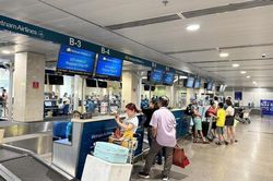 TP HCM: Sân bay Tân Sơn Nhất dự kiến đón 130.000 khách ngày cao điểm dịp lễ 2/9