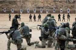 Chuyên gia NATO chỉ ra thách thức chính trong việc huấn luyện binh sĩ Ukraine
