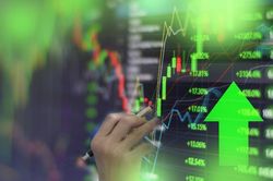 VN Index bất ngờ tái lập mốc 1.200 điểm